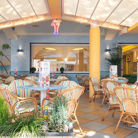 לידו די ג'סולו Hotel Ettoral מראה חיצוני תמונה