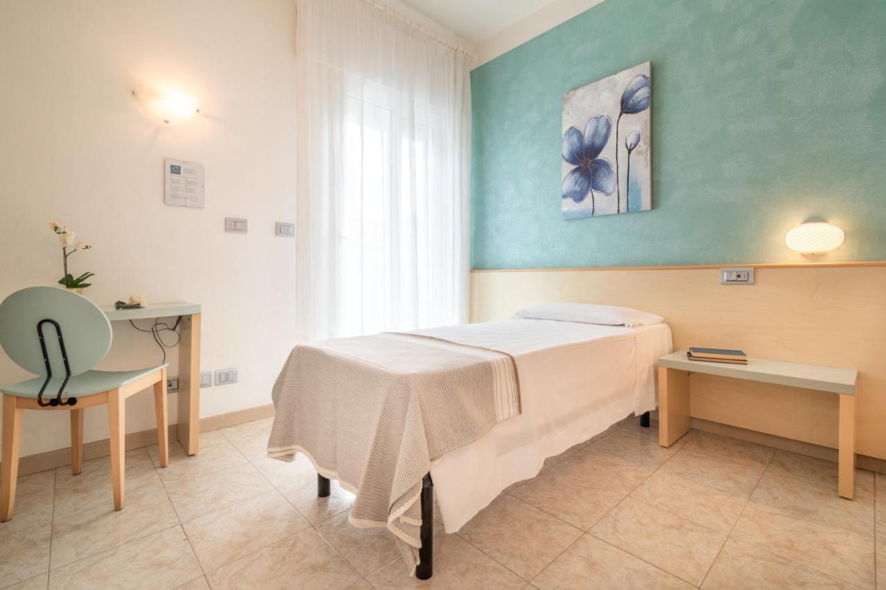 לידו די ג'סולו Hotel Ettoral מראה חיצוני תמונה