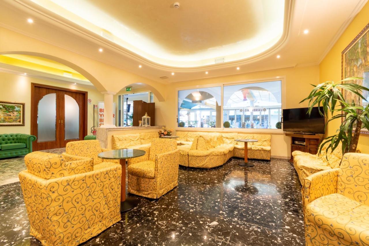 לידו די ג'סולו Hotel Ettoral מראה חיצוני תמונה
